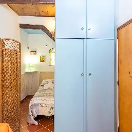 Apartment Loft - Happy
